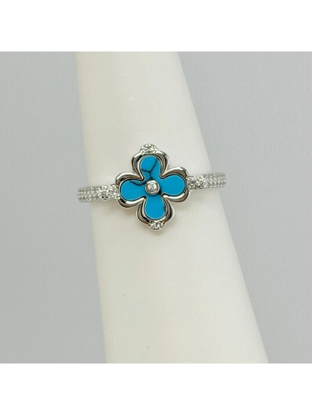 Bomb Party Sterling Club Clover Sz 8 